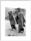 Maasai women with gourds