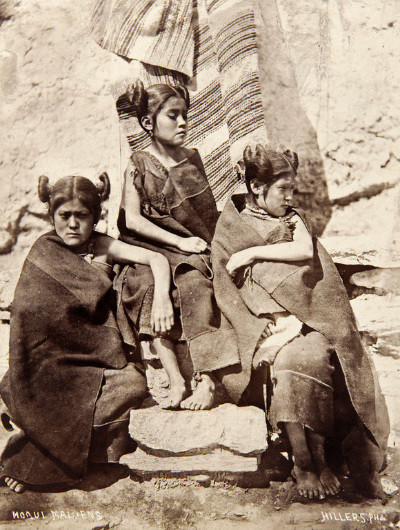 Hopi girls