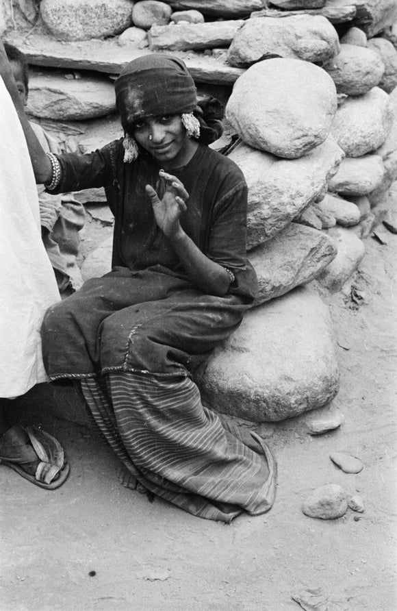 Portrait of a Roma girl ...