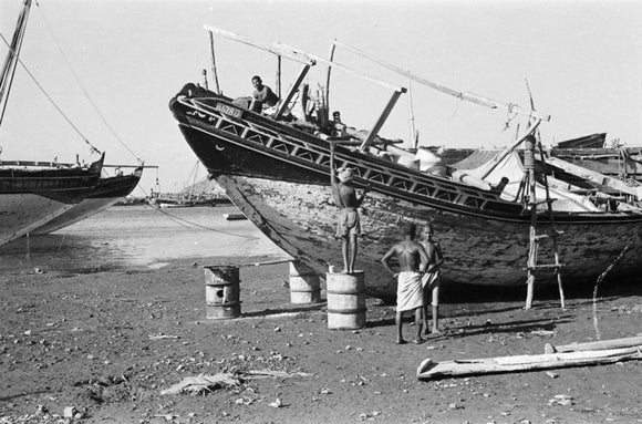 View of a beached sambuk ...