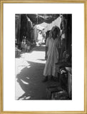 Standing full length portrait of ...