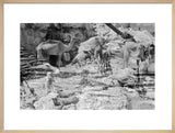 Mahra Bedouin with water-skins at ...