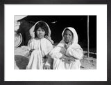 Portrait of two Sahul Bedouin ...